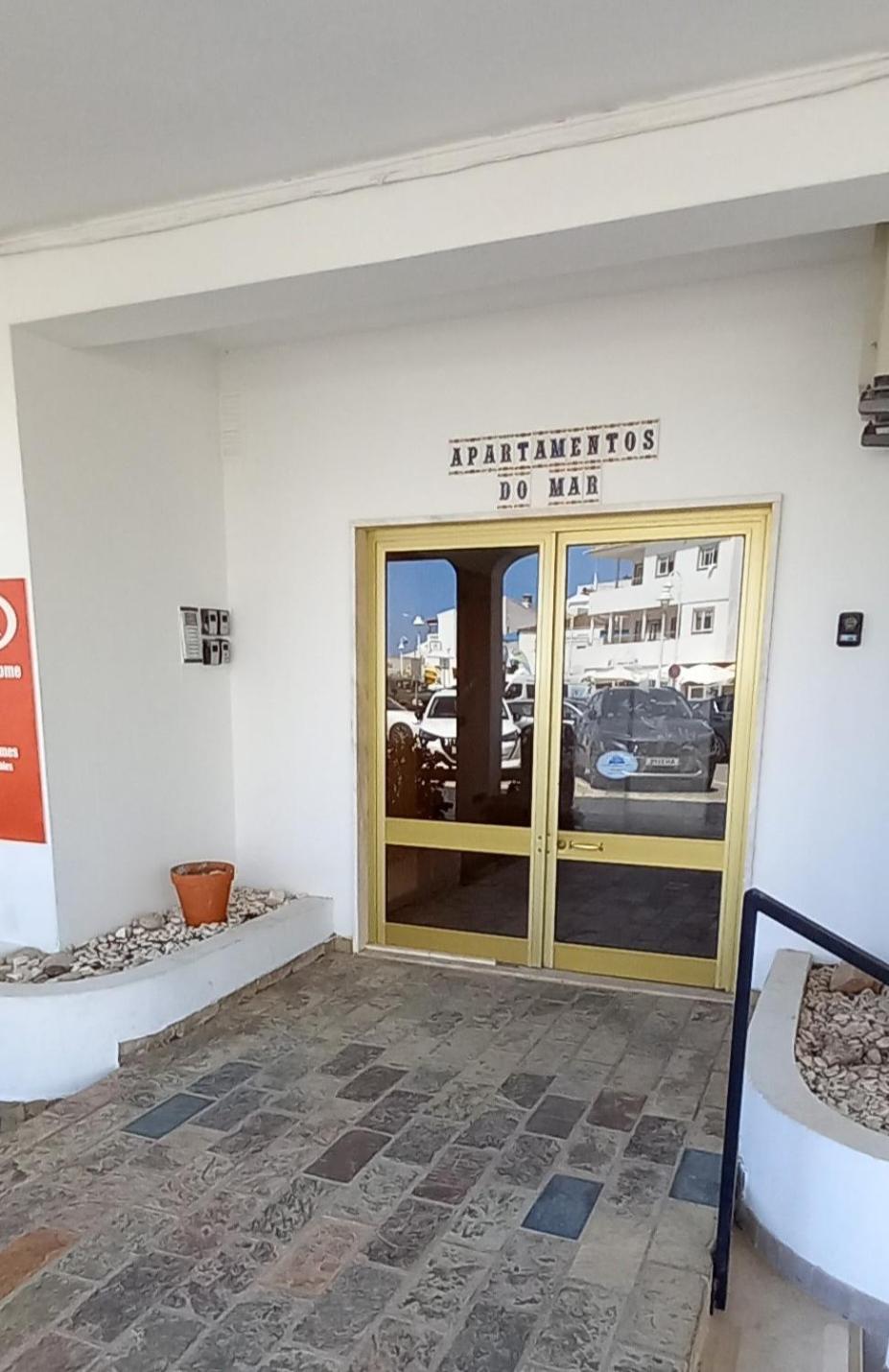 Salema Beach Apartment, Португалия