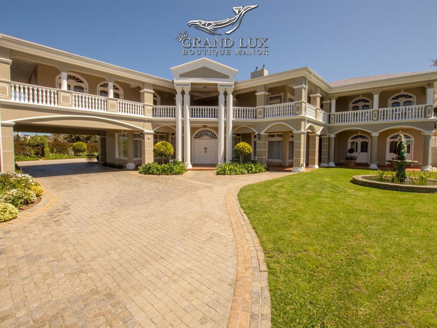 Grand Lux Boutique Manor, Hermanus, South Africa