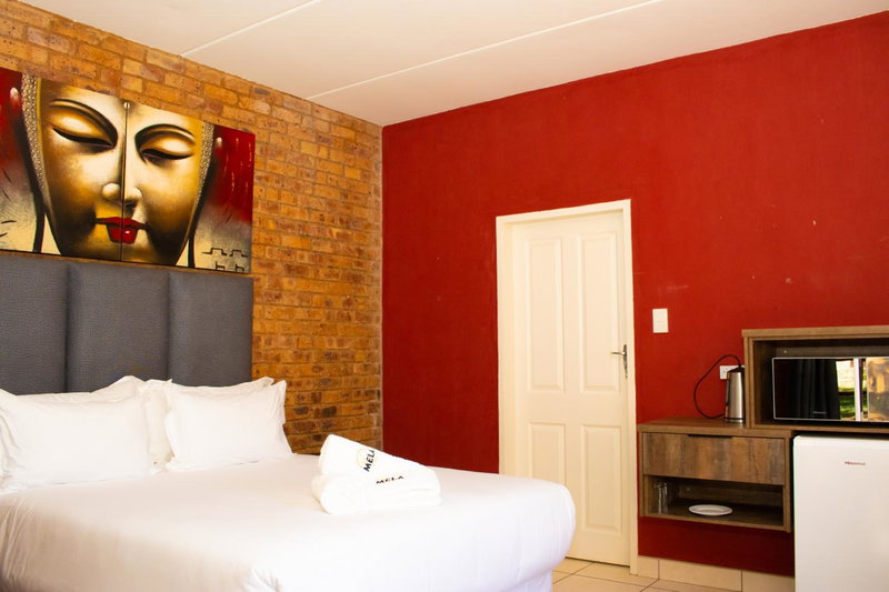Mela Luxury Game Lodge, Pretoria, South Africa