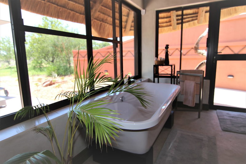 Mohlabetsi Safari Lodge, Hoedspruit, South Africa
