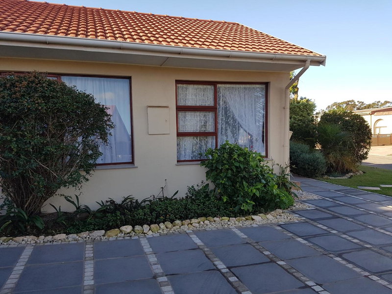 Apollo Self Catering, Vredenburg, South Africa
