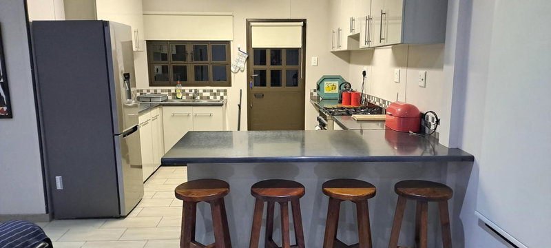Illovo Beach Inn, Amanzimtoti, South Africa