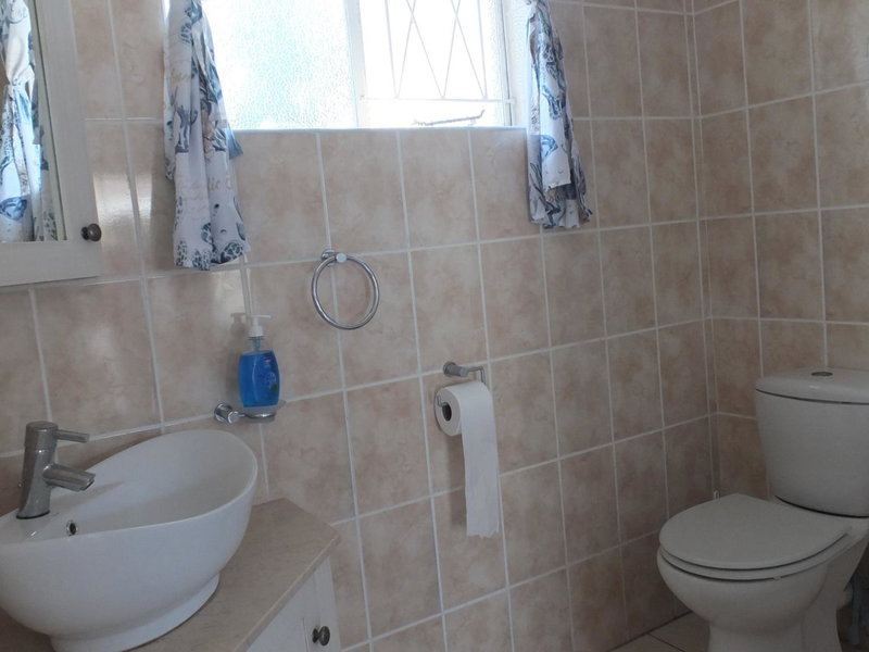 Heron Place sunny self-catering garden flatlet, Port Alfred, South Africa