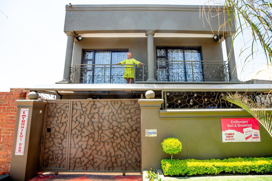 Emthonjeni Bed & Breakfast, Soweto, South Africa