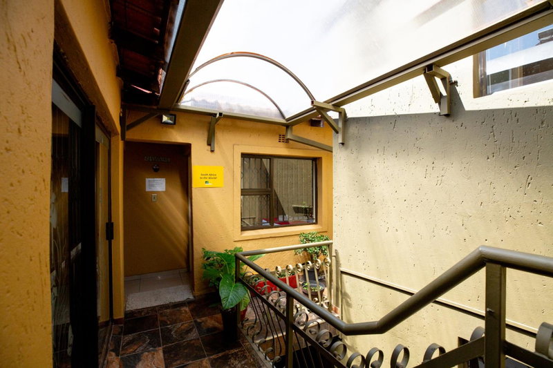 Emthonjeni Bed & Breakfast, Soweto, South Africa