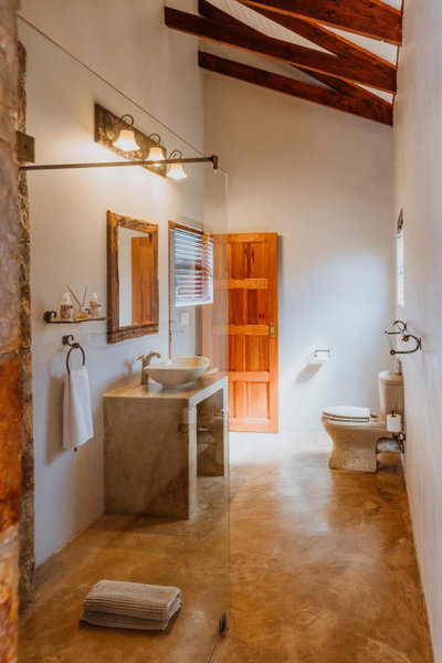 Blue Crane Farm Lodge, Botrivier, South Africa