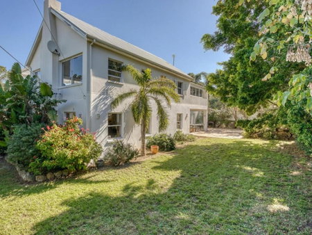 Explorer Guesthouse, Somerset West, South Africa