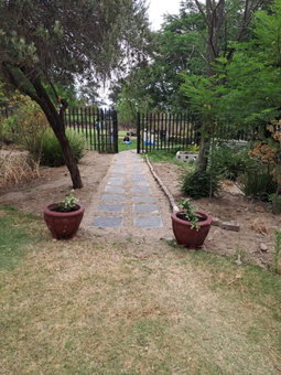 Hoopoe Haven Guest House, Chartwell, South Africa