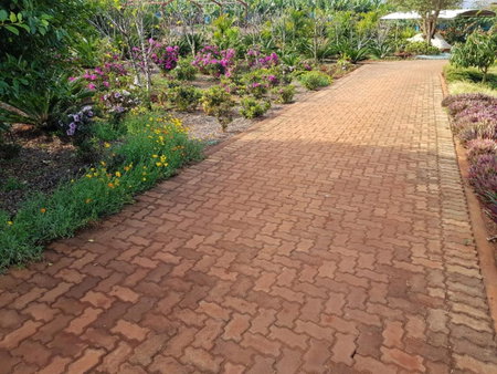 Tzaneen White House Lodge, Tzaneen, South Africa
