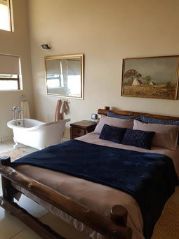 Tzaneen White House Lodge, Tzaneen, South Africa