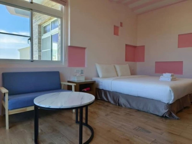 Lunar Mare inn, Liuqiu, Taiwan