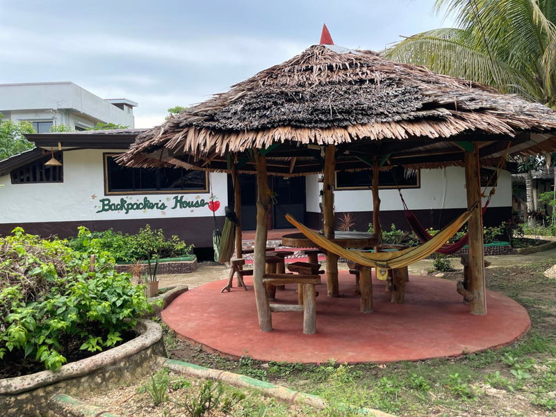 Chelle's Guesthouse and Backpackers, Siquijor, Philippines