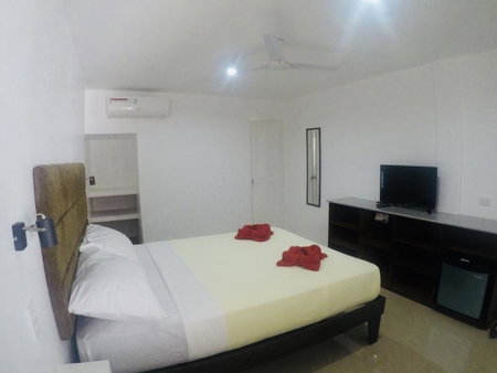 Heartland Hotel Service Rooms and Apartments, Panglao, Philippines