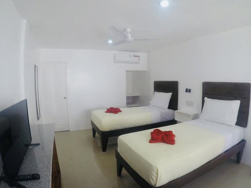 Heartland Hotel Service Rooms and Apartments, Panglao, Philippines