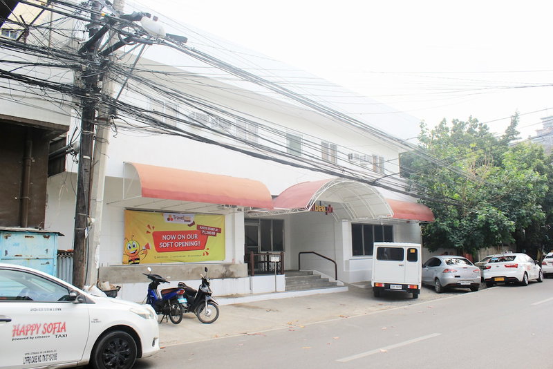 Travelbee Capitol Inn, Cebu, Philippines