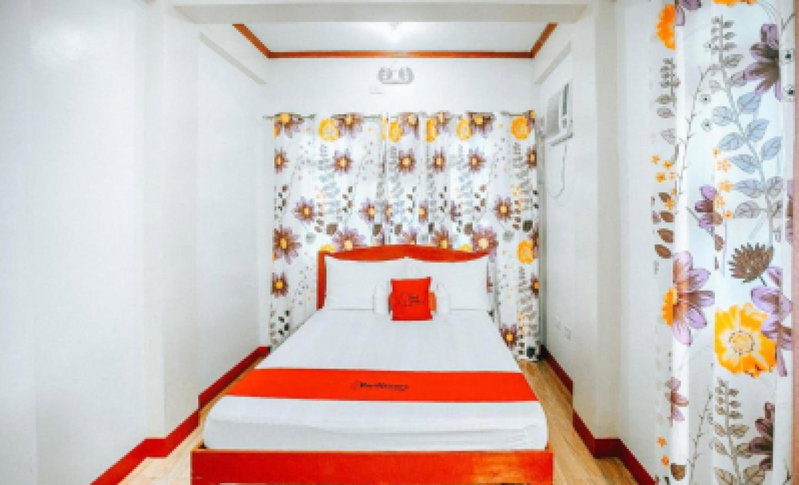 RedDoorz at S and L Apartelle Daraga Albay, Legazpi, Philippines