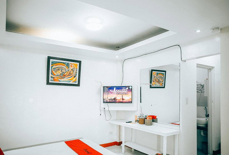 RedDoorz at S and L Apartelle Daraga Albay, Legazpi, Philippines