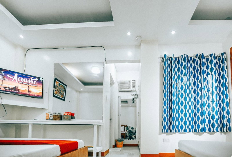 RedDoorz at S and L Apartelle Daraga Albay, Legazpi, Philippines