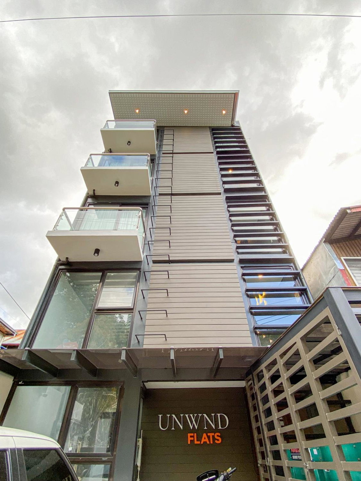 Hotel · UNWND Flats, Manila