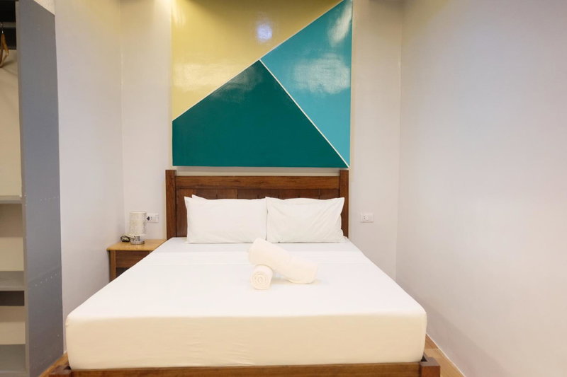 Mananquil Travel Lodge, El Nido, Philippines