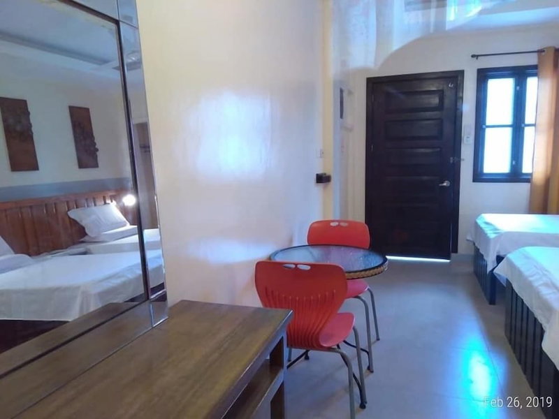 Ferellee Beachfront Inn, San Vicente, Philippines