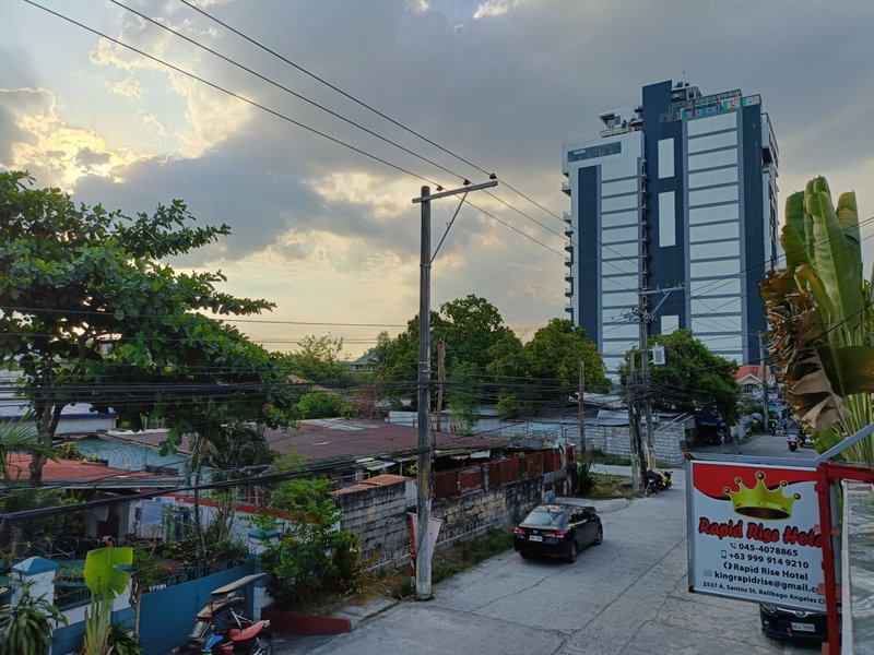King Rapid Rise Hotel, Angeles, Philippines
