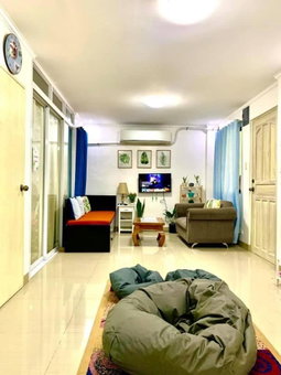 Cozy Central - Near arca south signal taguig, Manila, Philippines