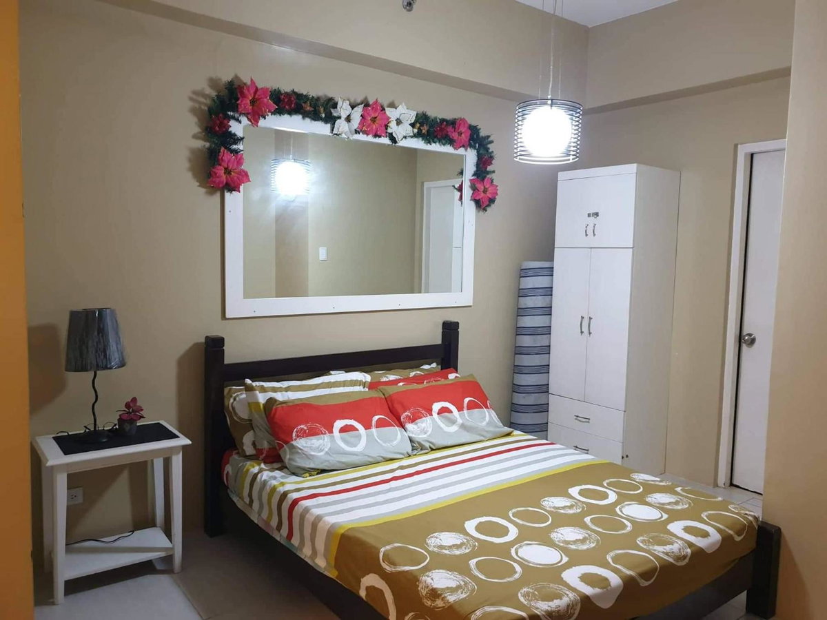 Pico de Loro Staycation (3 beds- 6 pax), Филиппины