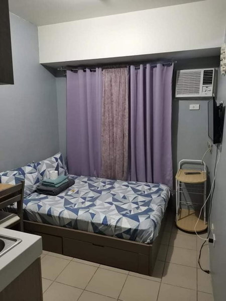 Mack's Awesome Place 11 with Netflix and FastUnliwifi, Manila, Philippines