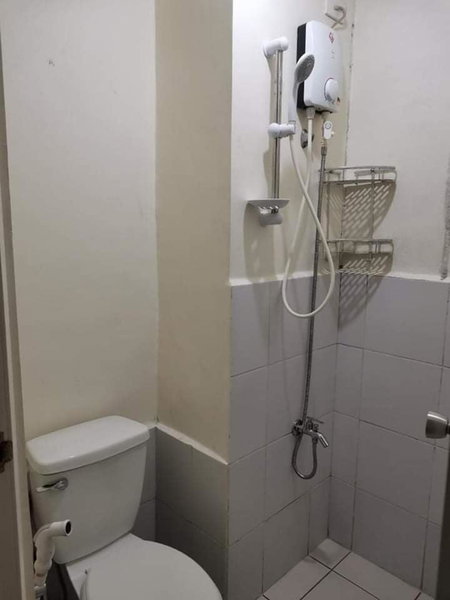 Mack's Awesome Place 11 with Netflix and FastUnliwifi, Manila, Philippines