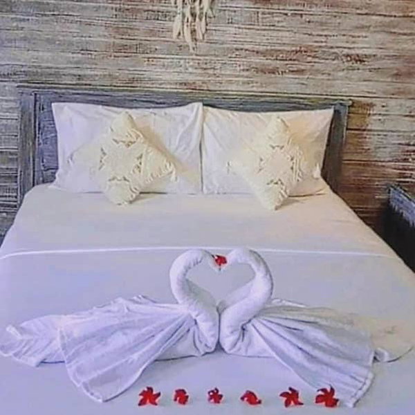 Sarinah Beach - Bistro & Bungalow, Nusa Penida, Indonesia