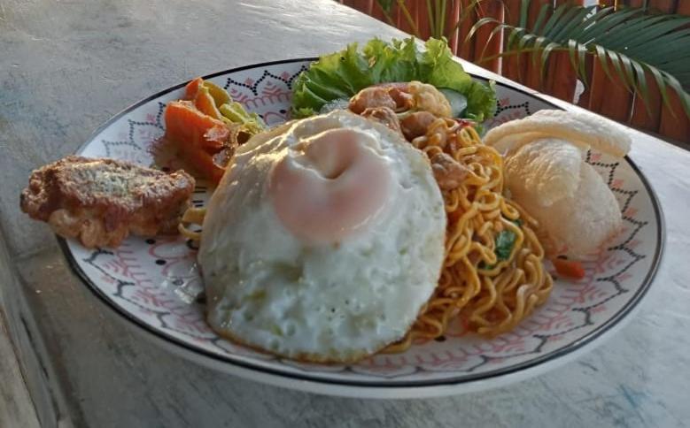 Sarinah Beach - Bistro & Bungalow, Nusa Penida, Indonesia