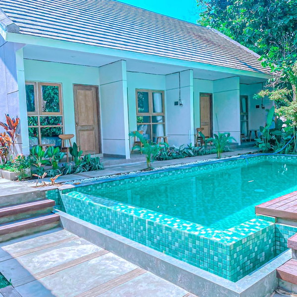 Manuver Surf And Stay Uluwatu Bali, Jimbaran, Indonesia