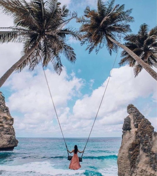Diamond Beach Bungalow, Nusa Penida, Indonesia