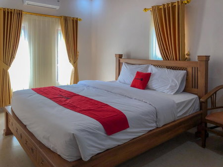 RedDoorz near XT Square 3, Yogyakarta, Indonesia