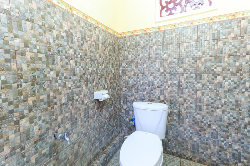 Hotel Tara Bar & Resto Air Sanih, Kubutambahan, Indonesia