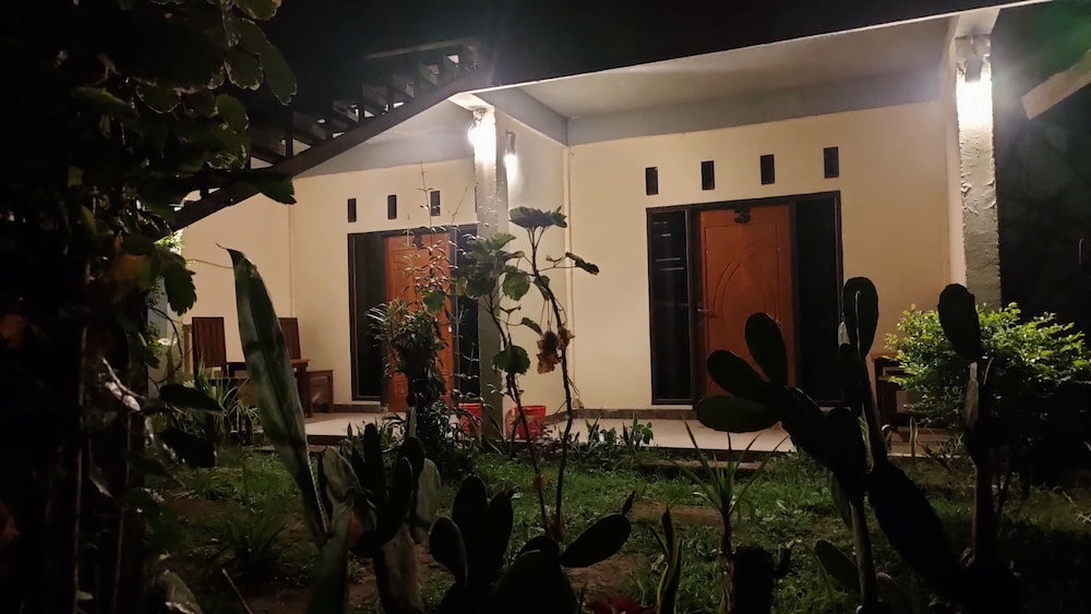 Hotel · Angin Mamiri Rinjani Cottages And Resto, Bayan