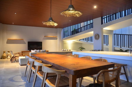 Green Hill Mountain City View Villa 8 Bedrooms With a Private Heated Swimming Pool and a Karaoke Room, Bengkok, Indonesia
