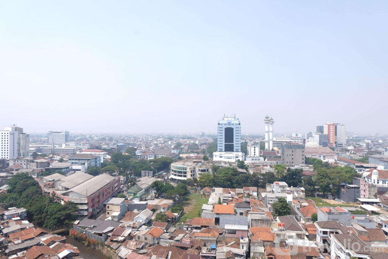 Strategic and Comfy 1BR at Braga City Walk Apartment By Travelio, Bandung, Indonesia