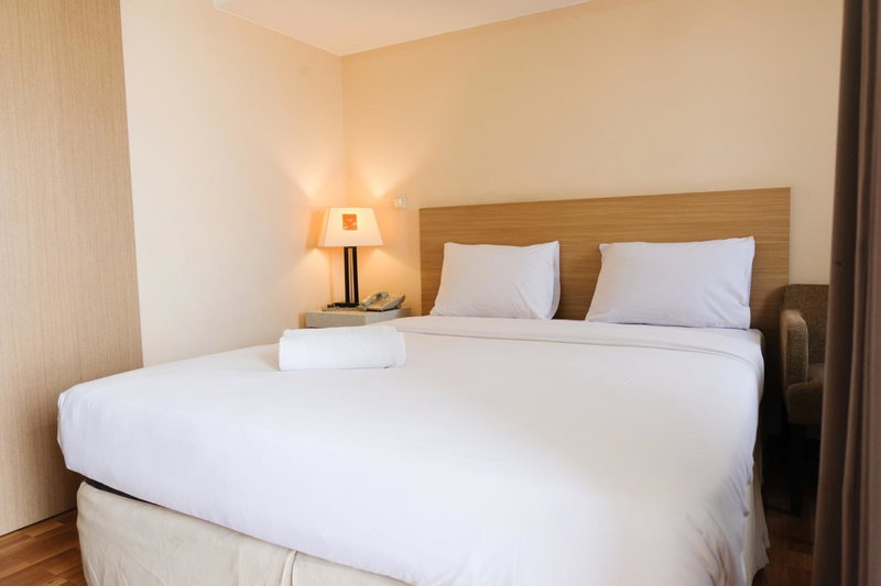 Strategic and Comfy 1BR at Braga City Walk Apartment By Travelio, Bandung, Indonesia
