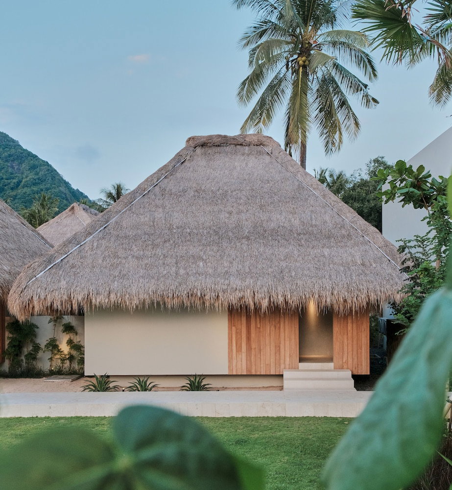 Boni Beach Hotel & Restaurant, Indonesia