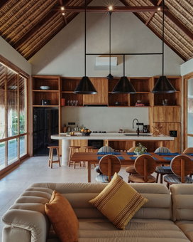 Boni Beach Hotel & Restaurant, Selong Belanak, Indonesia