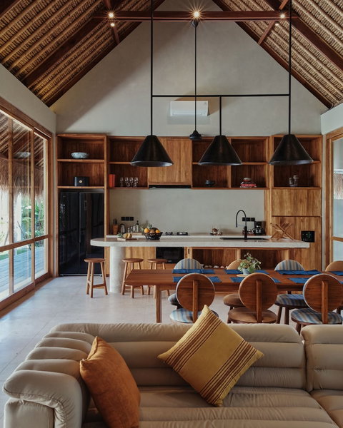 Boni Beach Hotel & Restaurant, Selong Belanak, Indonesia