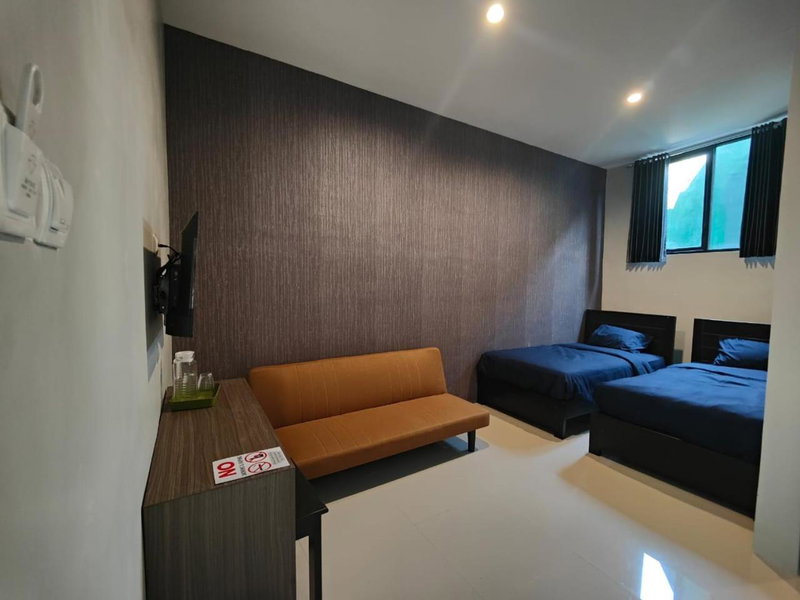 BnB Home, Blimbing, Indonesia