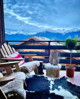 Window on Crans Montana, Appartement avec vue sur les Alpes, Crans-Montana, Switzerland