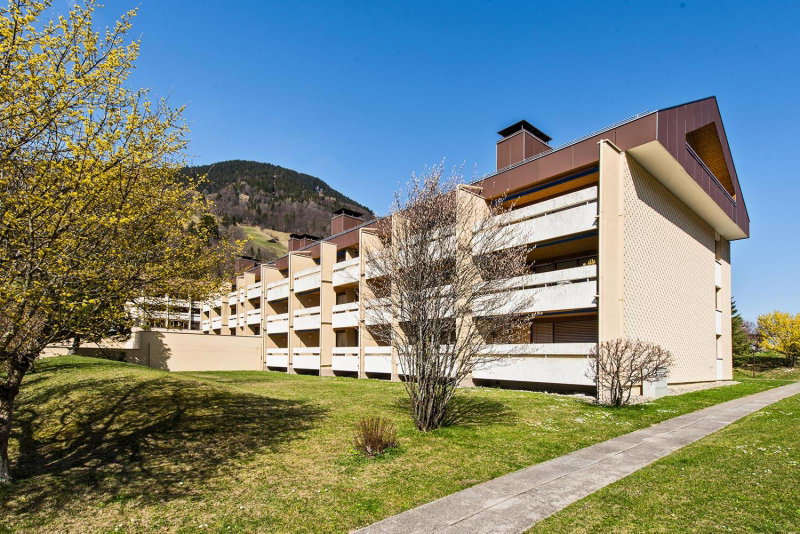 Appartementhaus-Quadern, Valens, Switzerland