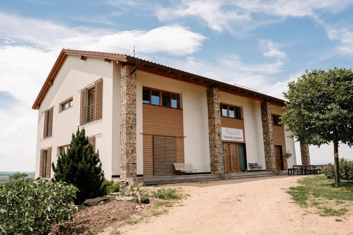 Hotel · Vinařský Penzion, Strachotice
