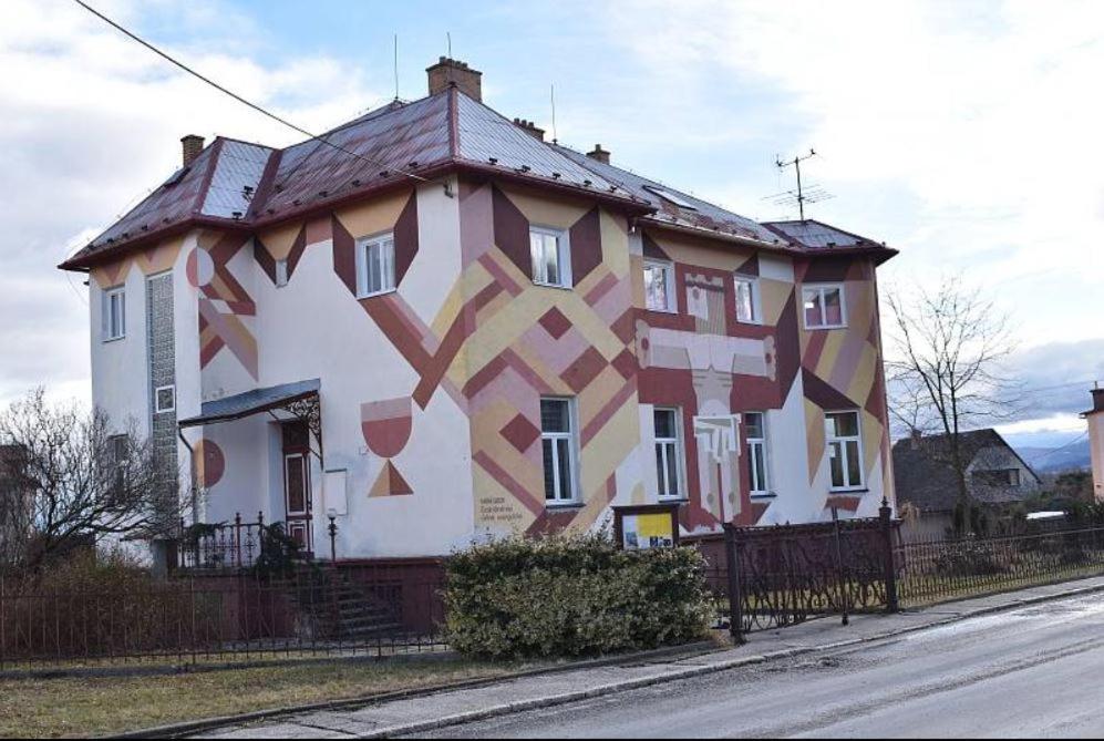 Hotel · KEMP a stanování na faře, Javorník