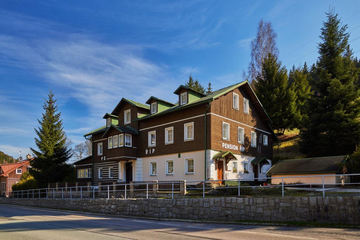 Hotel · Pension Říp, Pec Pod Sněžkou
