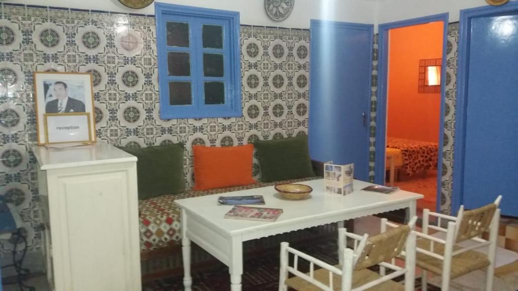 La maison des amis, Morocco